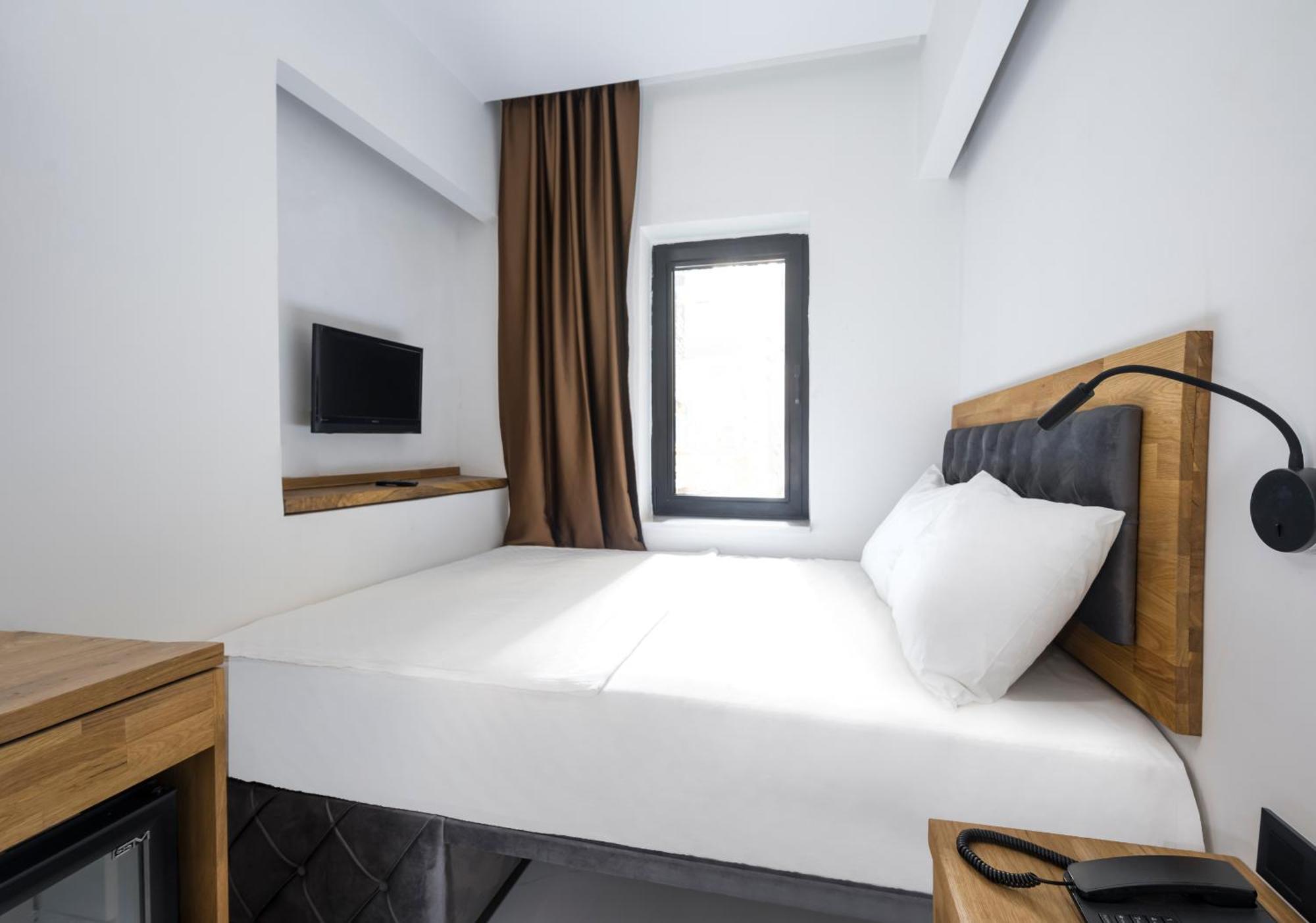 Uk Hotel Istanbul Eksteriør billede