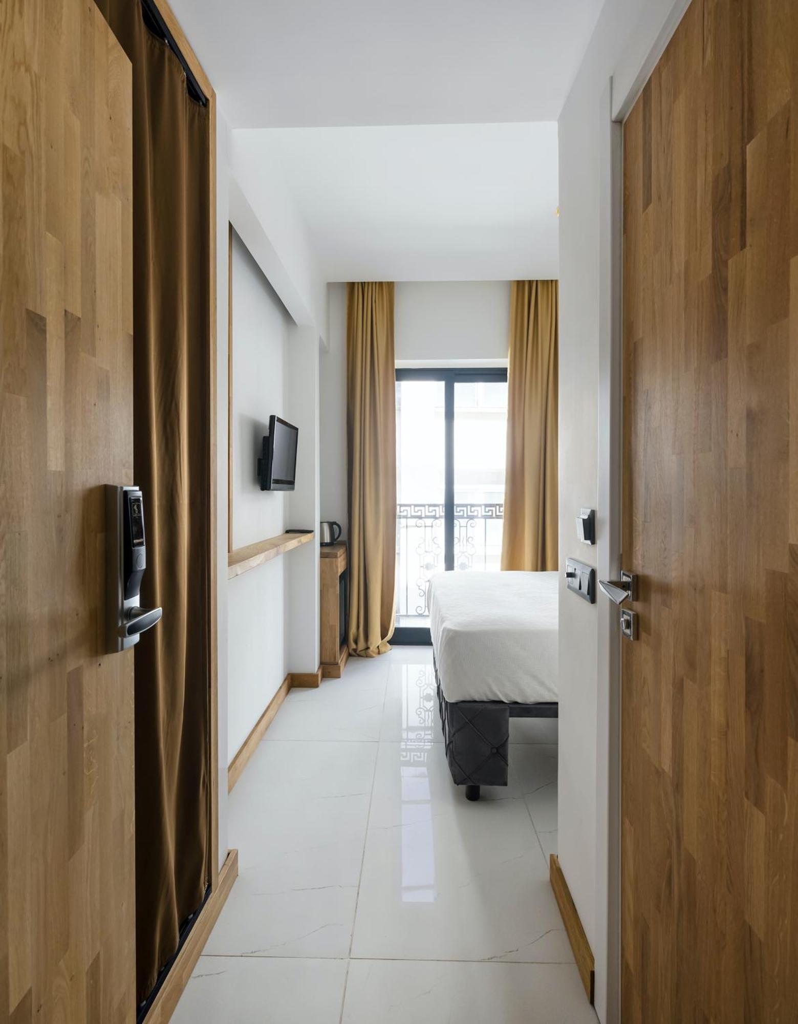 Uk Hotel Istanbul Eksteriør billede